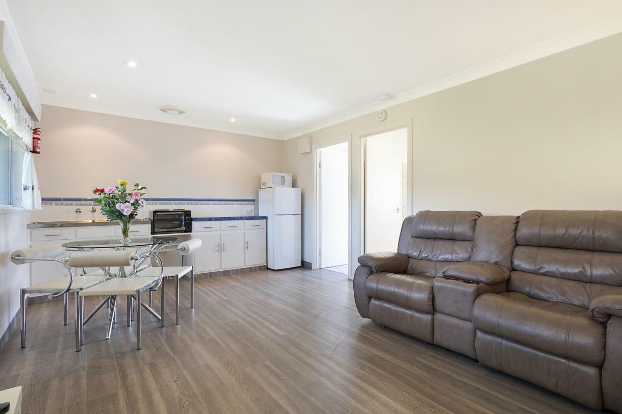 Top Of The Lake Holiday Units Merimbula Exteriör bild